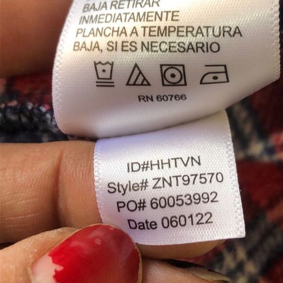 Nautica Women's Plaid Pajama Top XS Long Sleeve Sleepwear Red Navy Checkered - Picture 9 of 9